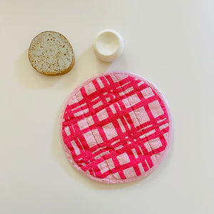 Round Potholder Darby/Barbie Pink/Tea Rose