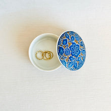 Takahashi small lidded dish