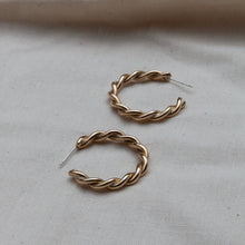 Zinga Hoops